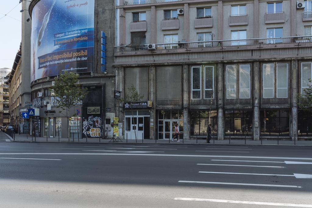 Pastel - City Center Bukares Bagian luar foto